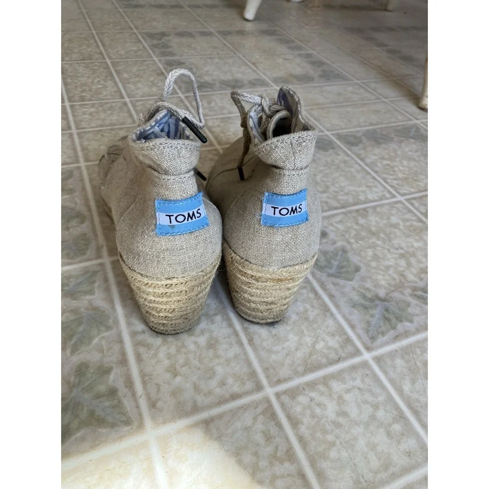 TOMS Tan Linen Fabric Lace-Up Espadrille Wedge Boots, Size 7.5 (US)